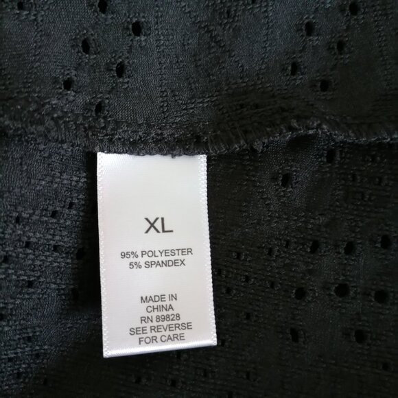 Loco Layers Womens Black Round Neck Eyelet Detailing Tank Top Size X-Large - Picture 6 of 7